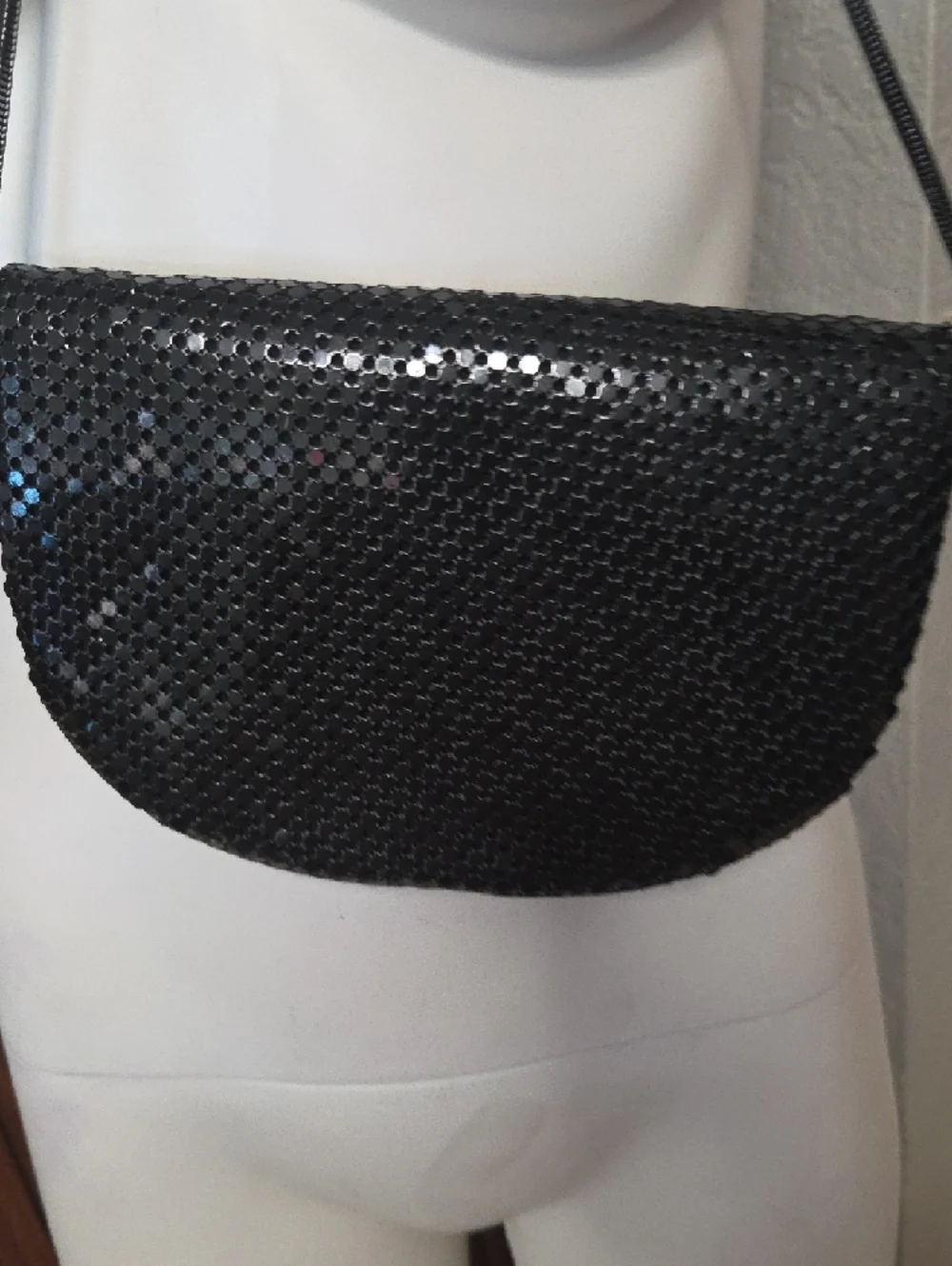 Vitage 1970/1980 Black Sequin Crossbody Bag with Gold Trim - Picture 4 of 5